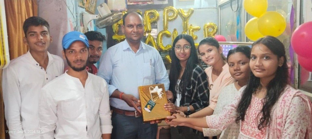 Teachers Day gift presentation ceremony at SRCC